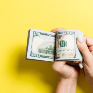 Read more about the article 11 Easy Ways to Invest $1,000
